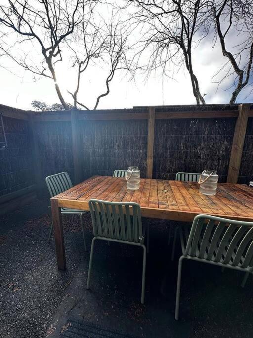 Woolshed 17 - Self Catering Accommodation แฮฟล็อค นอร์ท ภายนอก รูปภาพ